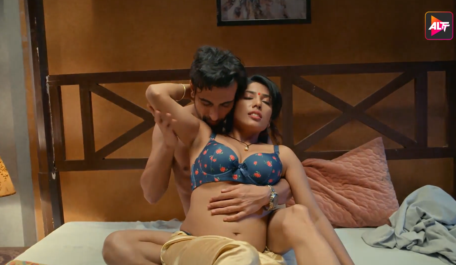 Crimes and Confessions 2023 S02 Ep04 Altbalaji Hindi Porn Web Series