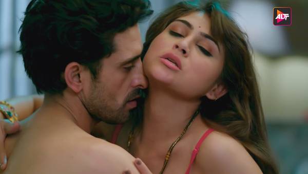 𝐑𝐚𝐧𝐠𝐞𝐞𝐧 𝐊𝐚𝐡𝐚𝐧𝐢𝐲𝐚𝐧 2024 S04 Ep01-02 𝐀𝐥𝐭𝐁𝐚𝐥𝐚𝐣𝐢 Hindi Porn Web Series