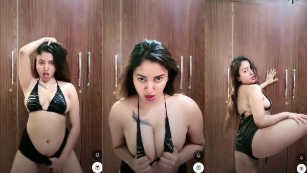 Tango Model Senorita Teasing B00Bs 2024 Porn Video
