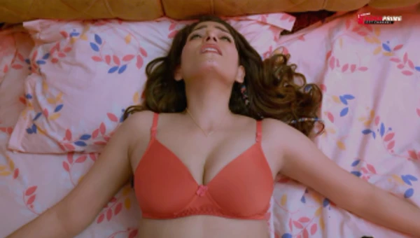 Gulabo 2024 S02 Ep01-02 TPrime Hindi Porn Web Series