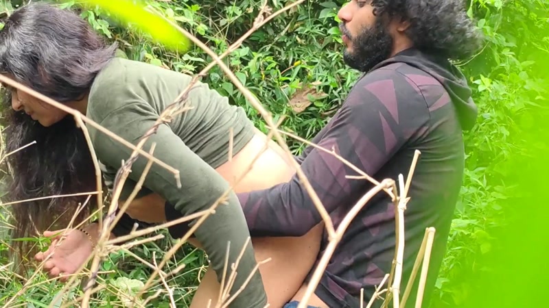 Wild Forest Outdoor Sex of Malayali Couple 2025 Hindi Porn Short Film
